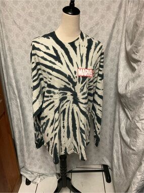 Disney Parks Marvel Avengers Black & White Tie-Dye Spirit Jersey